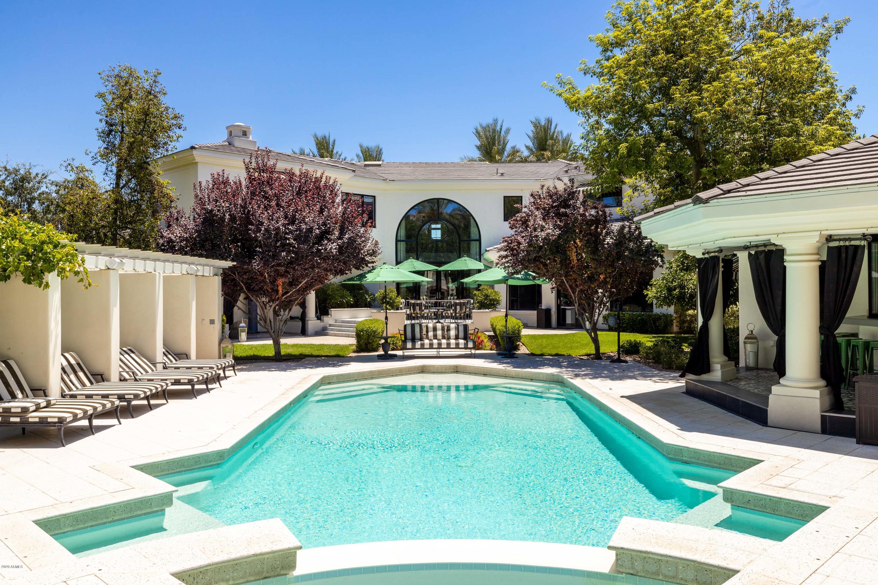 6440 E Sierra Vista Drive