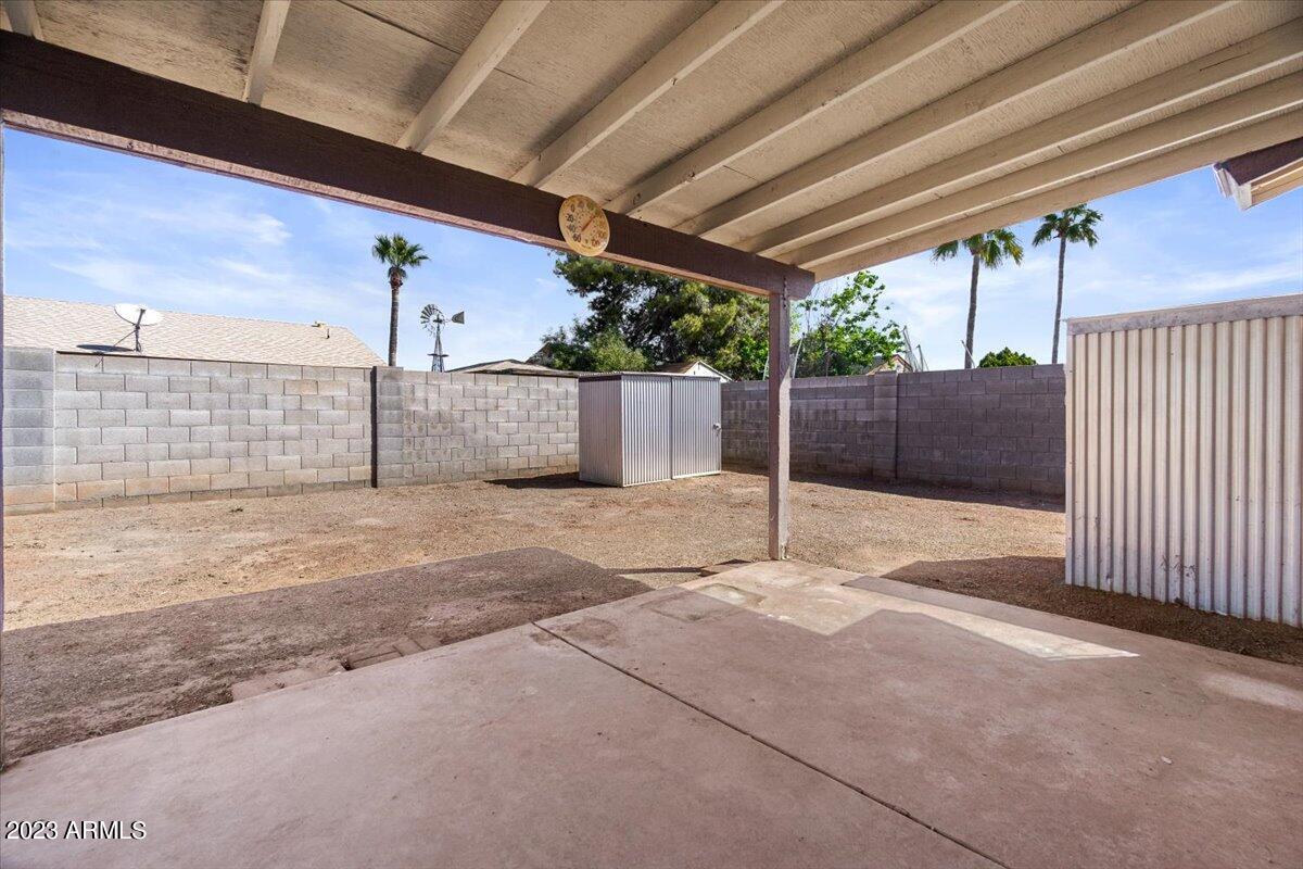 1430 W ROCKWOOD Drive