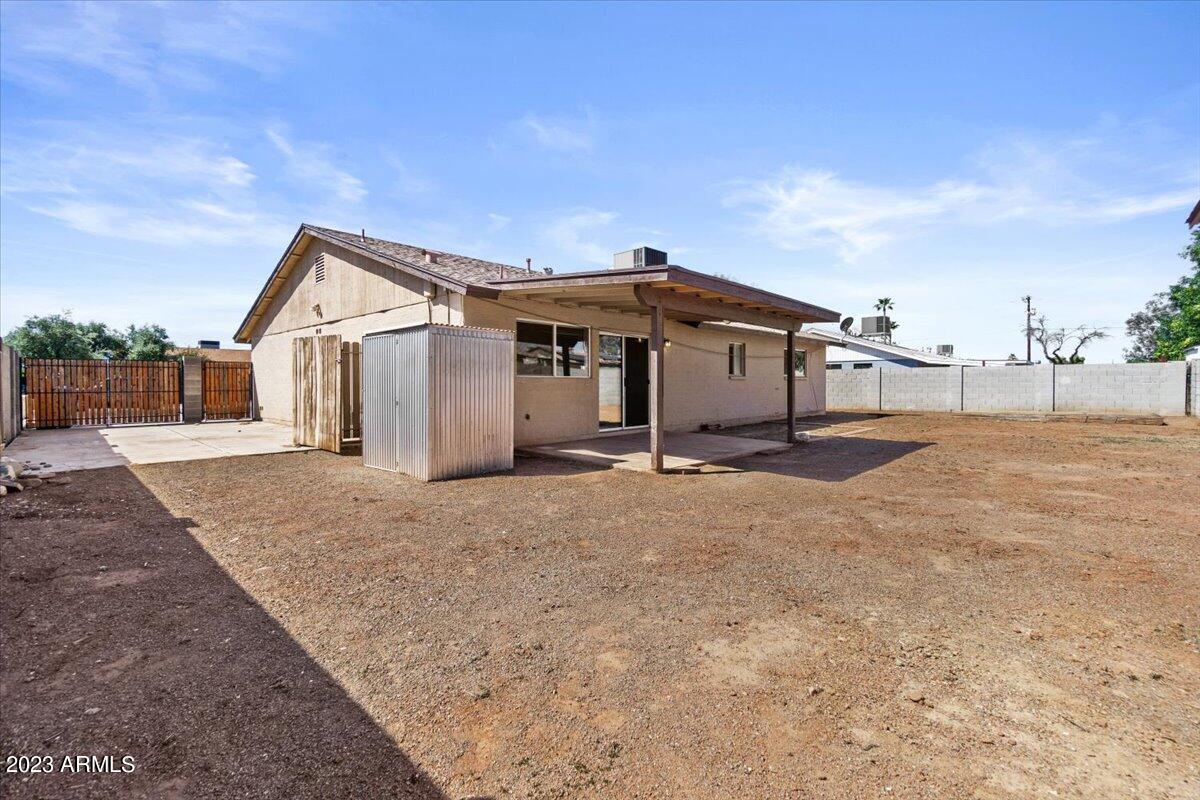 1430 W ROCKWOOD Drive