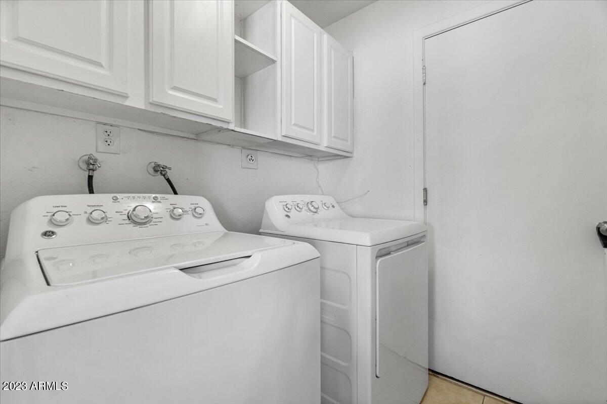 1430 W ROCKWOOD Drive