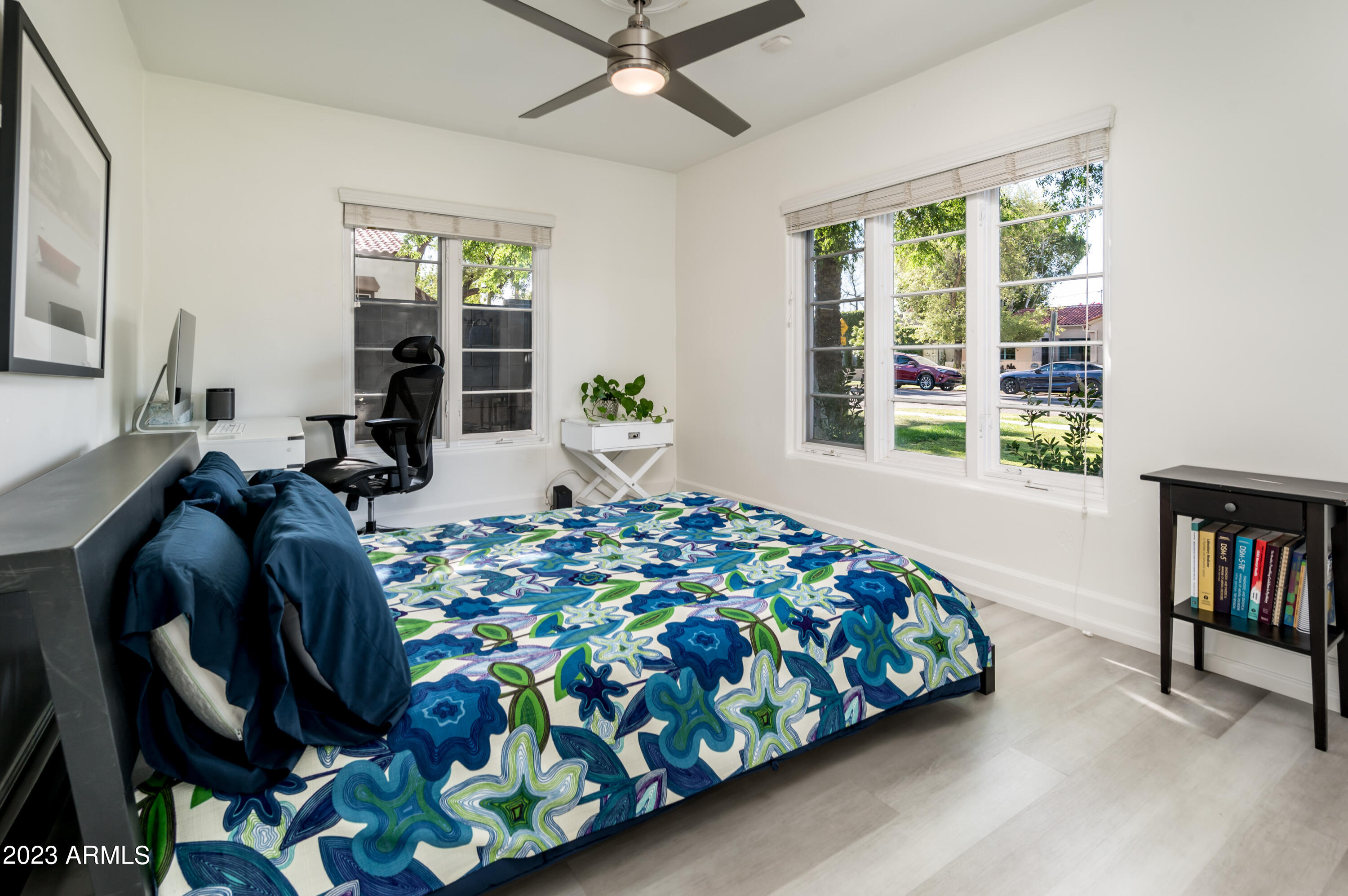 1502 E CHEERY LYNN Road
