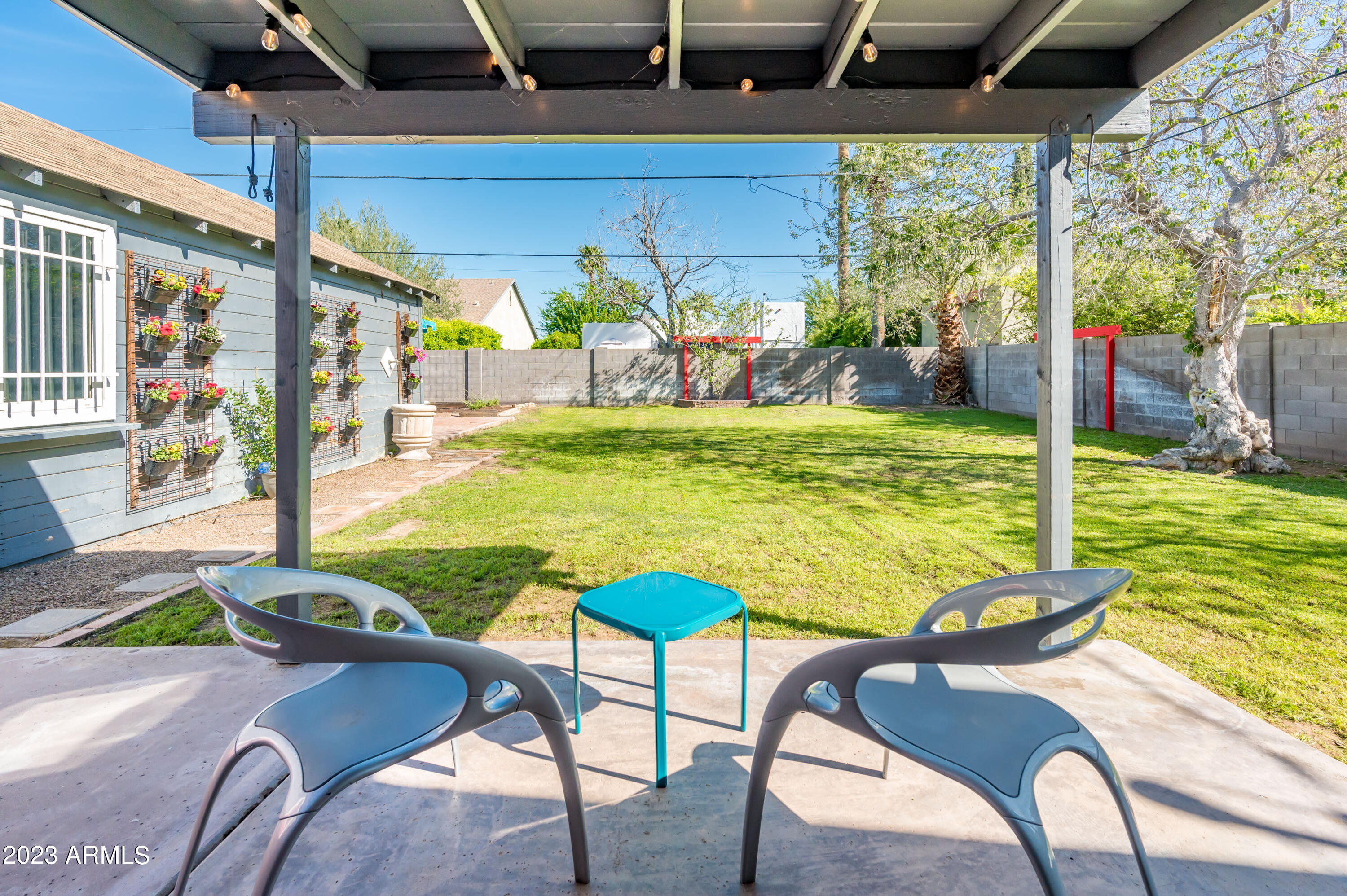 1502 E CHEERY LYNN Road
