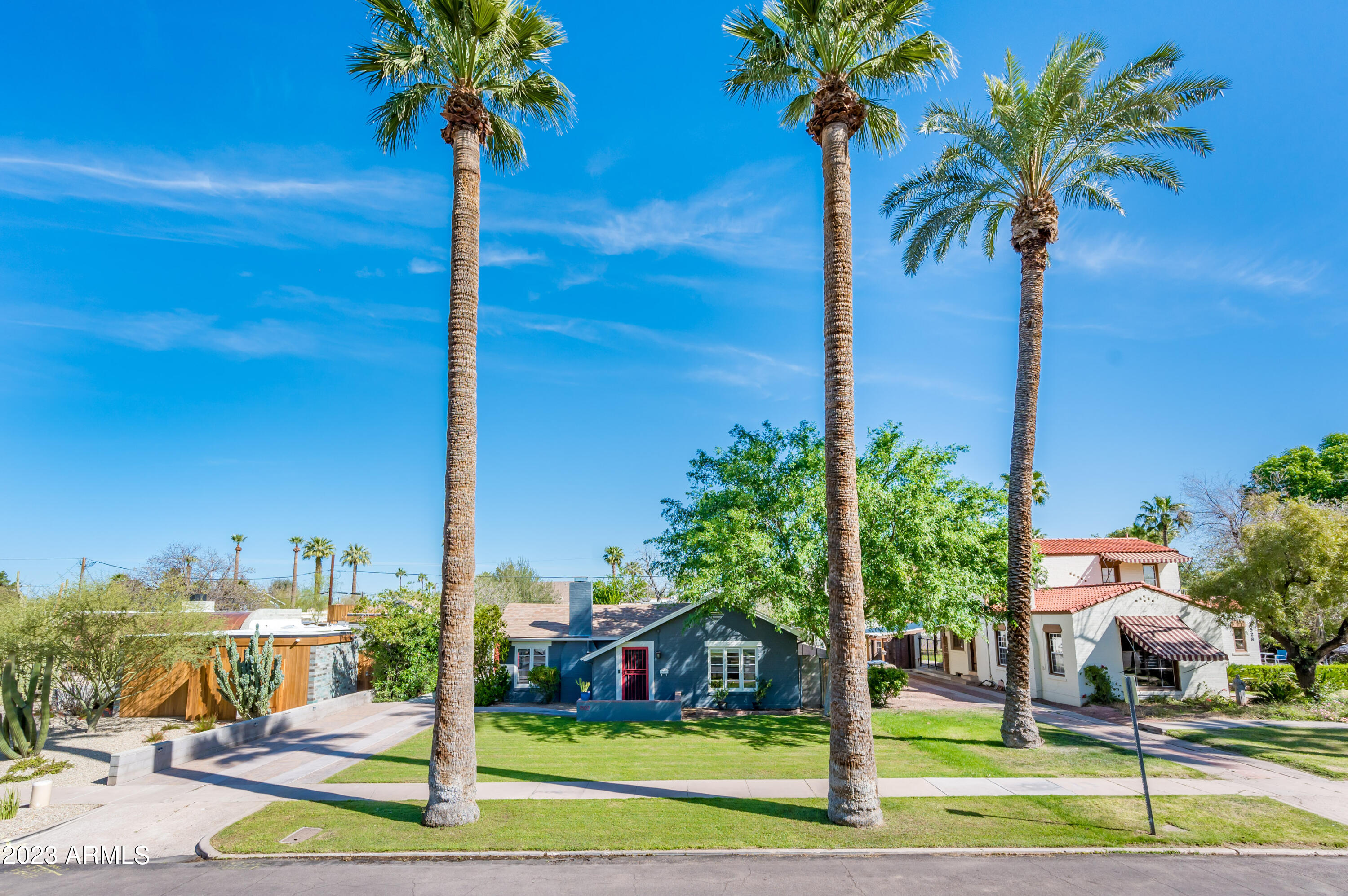 1502 E CHEERY LYNN Road