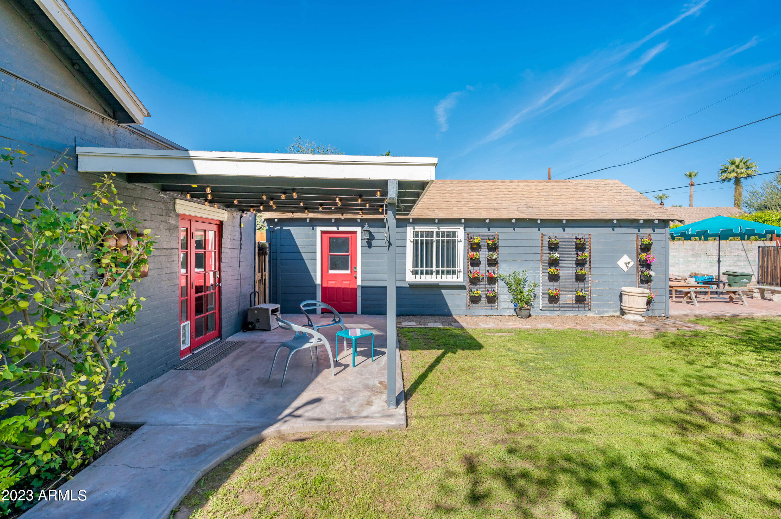 1502 E CHEERY LYNN Road