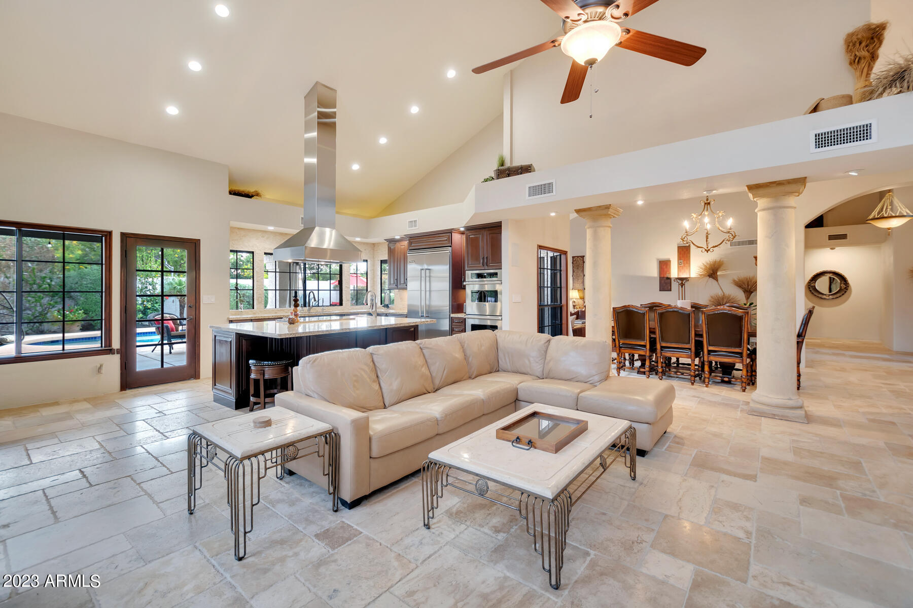 8387 E THOROUGHBRED Trail