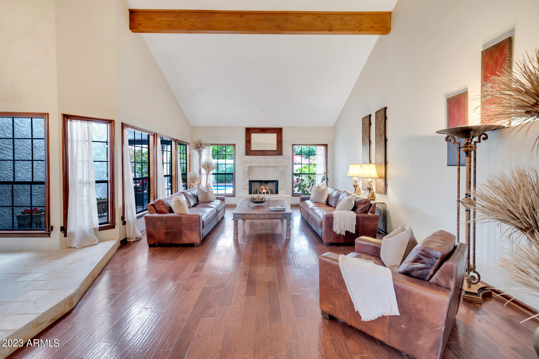 8387 E THOROUGHBRED Trail