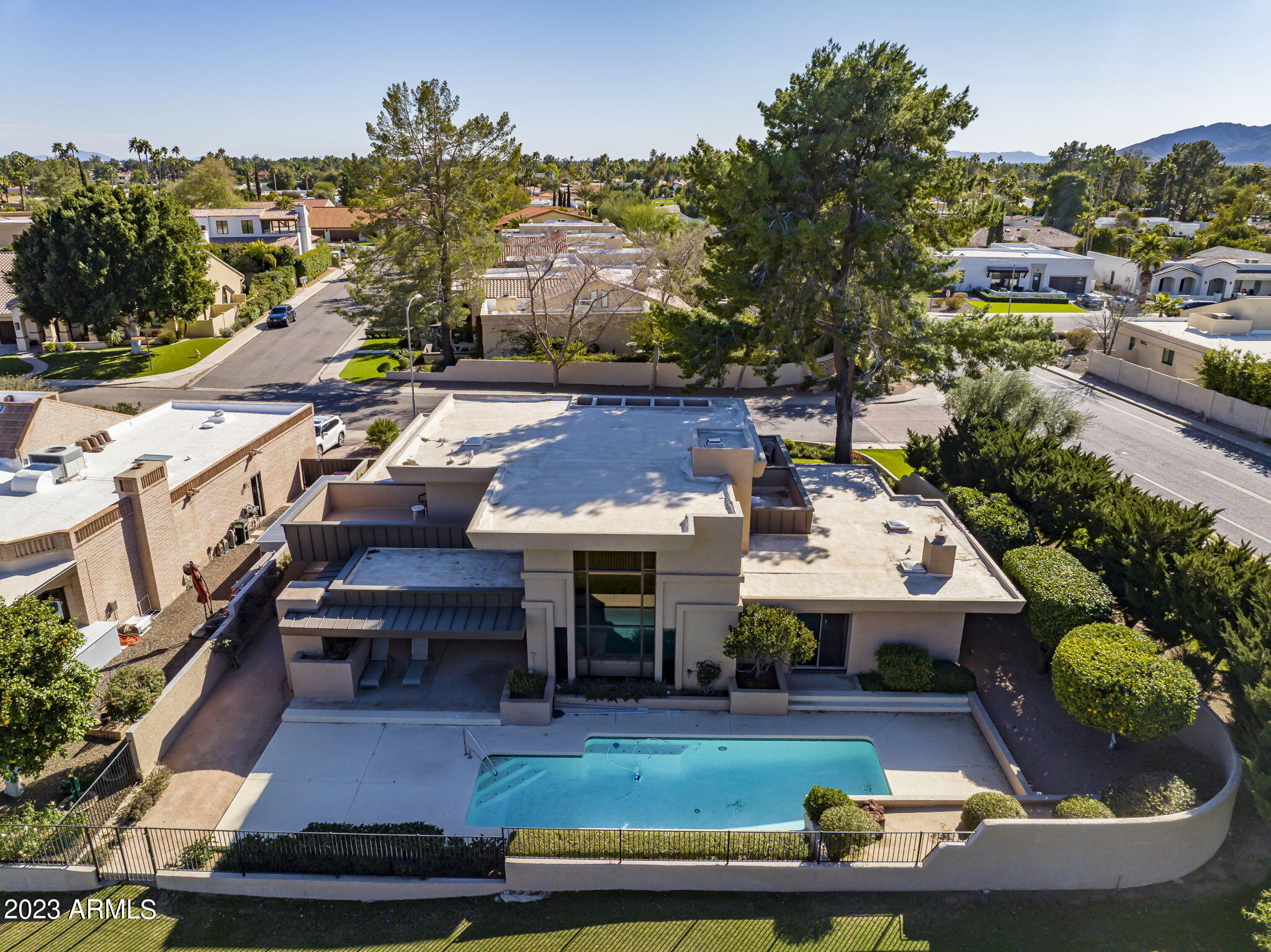 8166 E DEL CADENA Drive