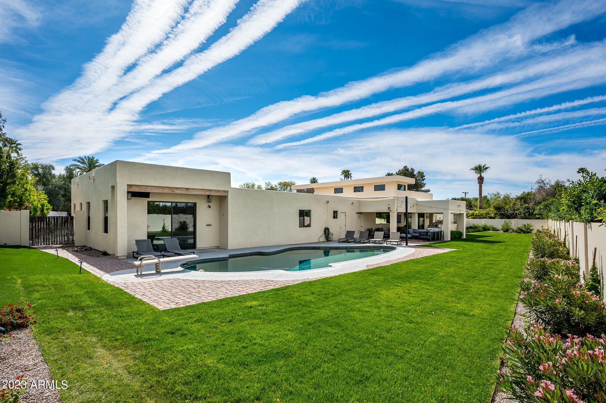 3920 N 54TH Street
