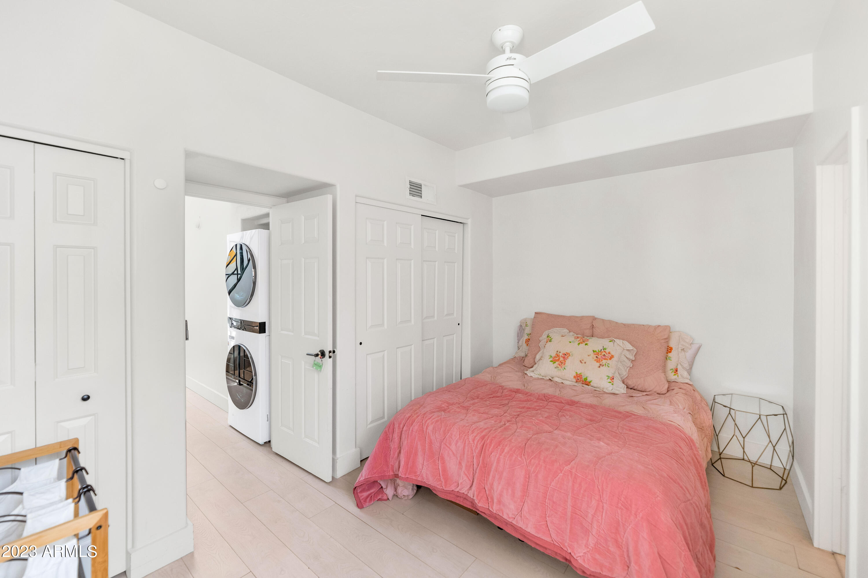 4955 E INDIAN SCHOOL Road Unit: 4