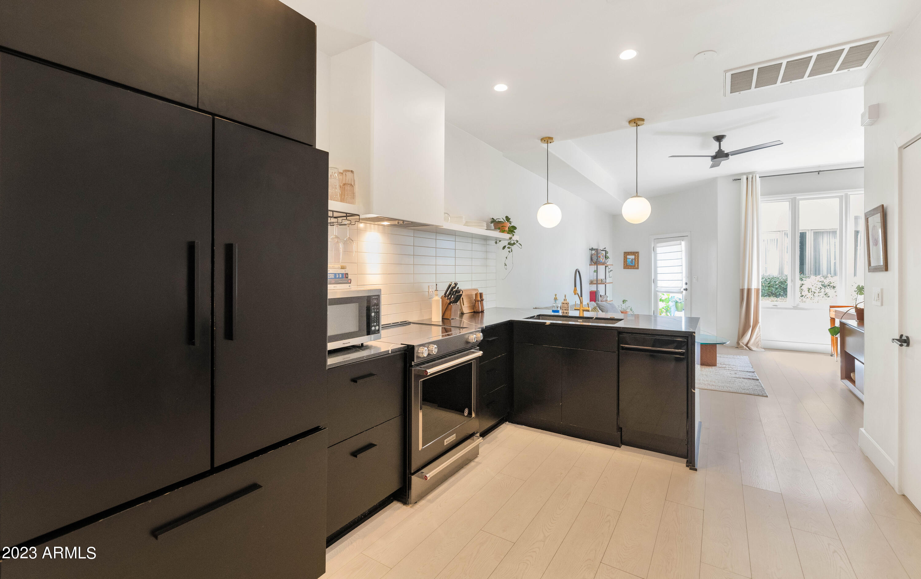 4955 E INDIAN SCHOOL Road Unit: 4