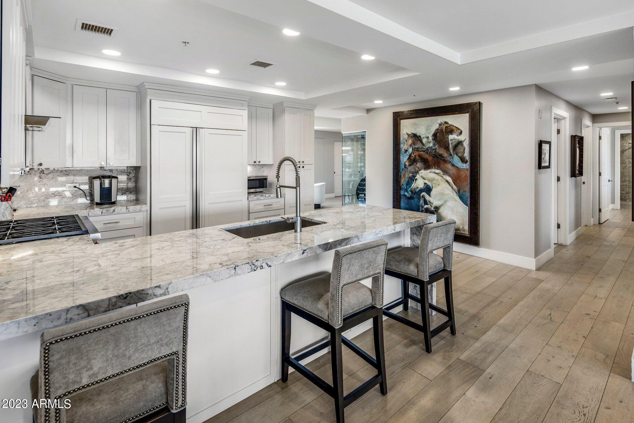 7141 E RANCHO VISTA Drive Unit: 7001