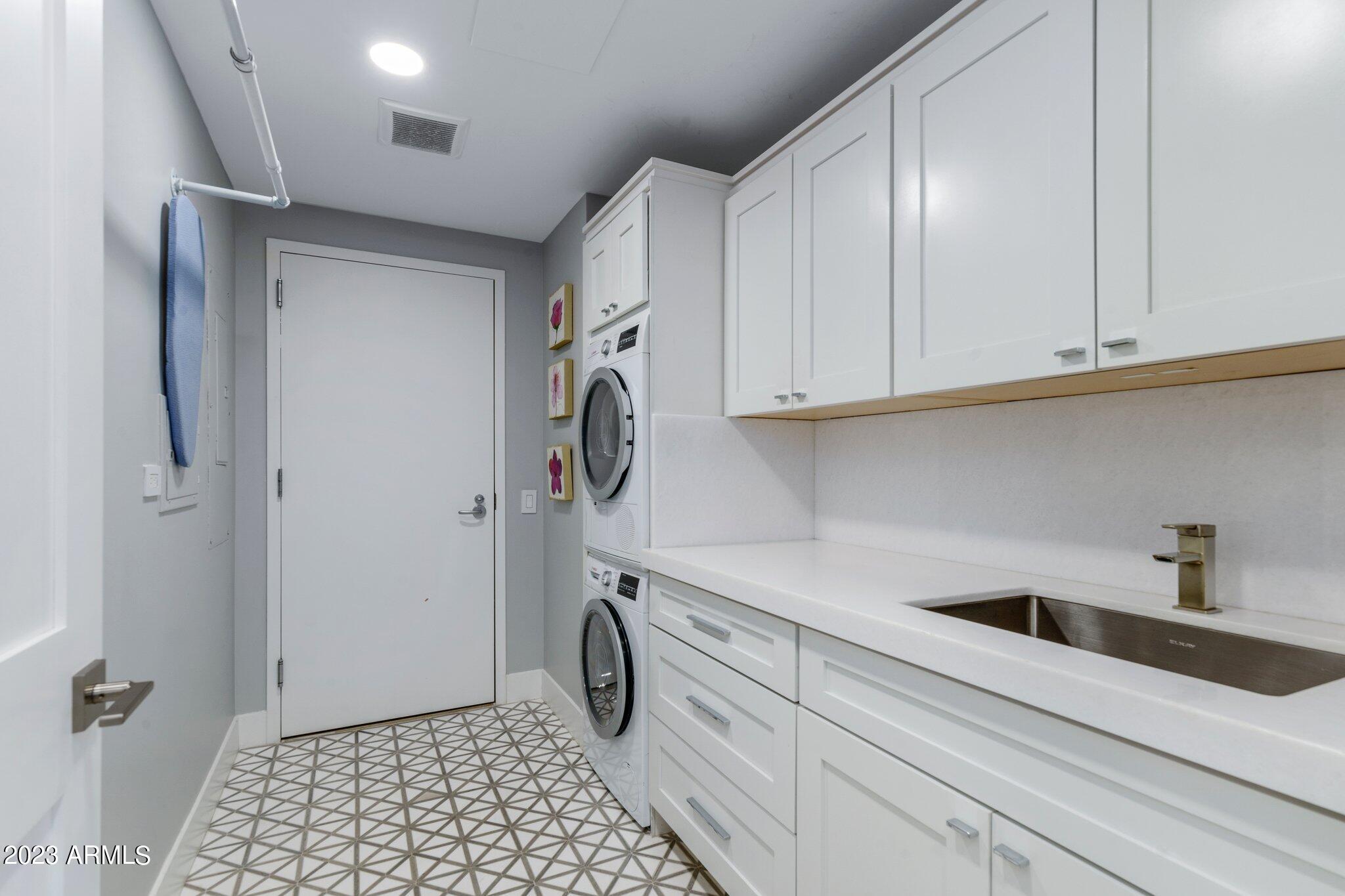 7141 E RANCHO VISTA Drive Unit: 7001