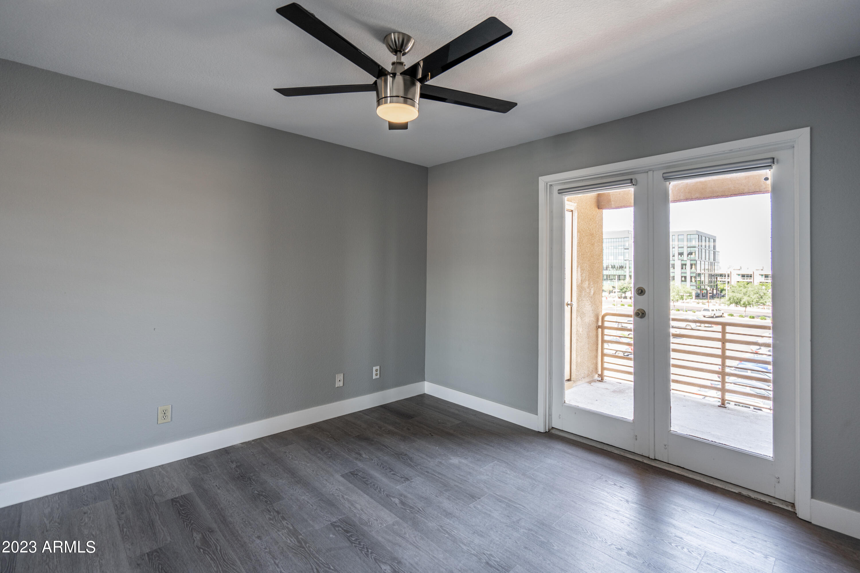 154 W 5TH Street Unit: 251