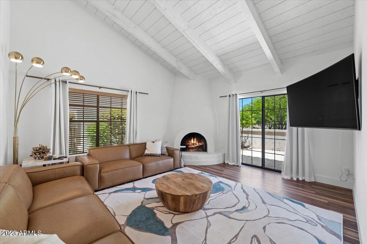 6349 N 78th Street Unit: 105