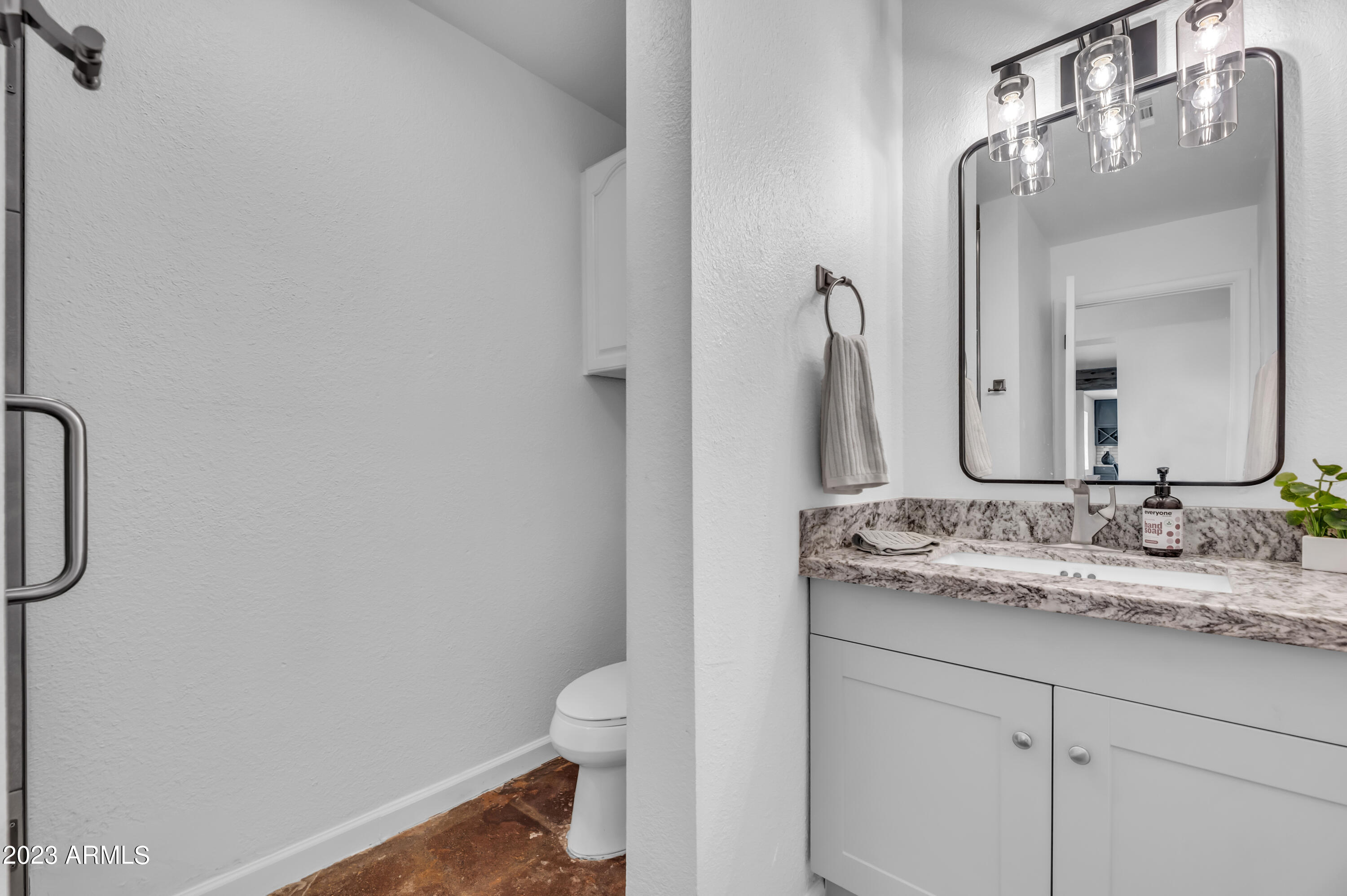 8335 E WELDON Avenue