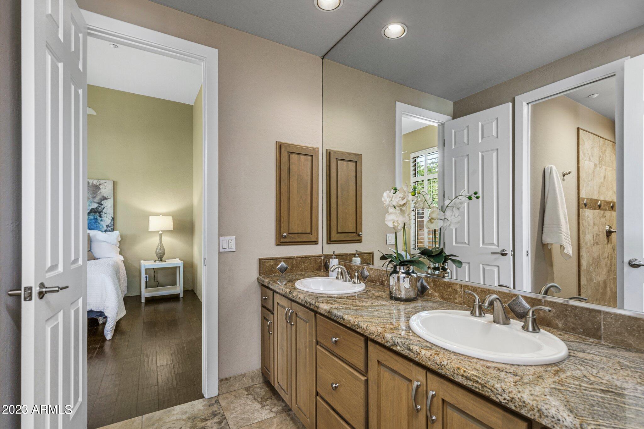 7788 E OVERLOOK Drive