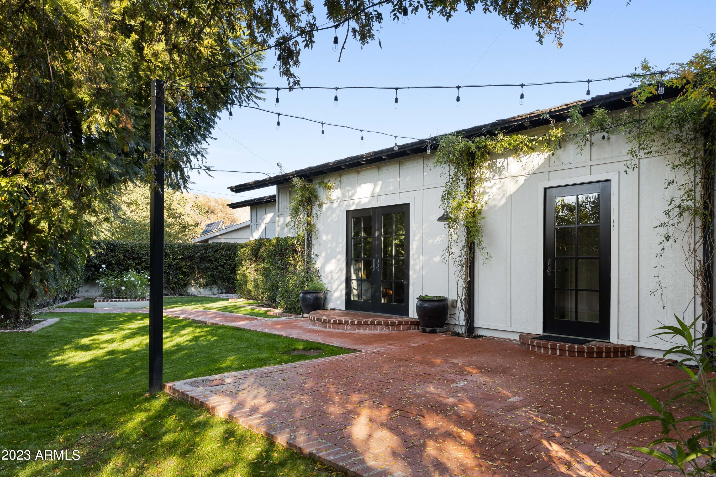 3816 N 54TH Court