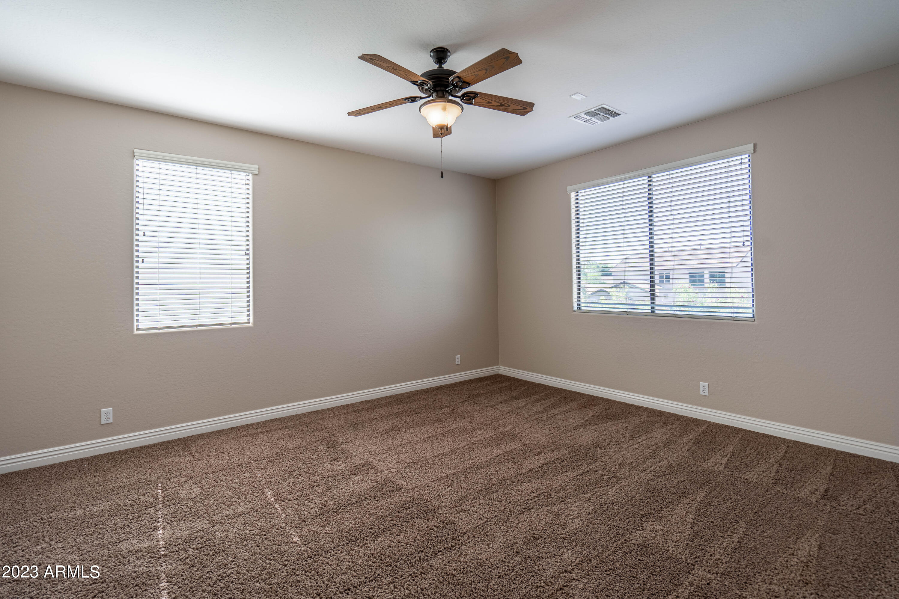 3031 E LOS ALTOS Court