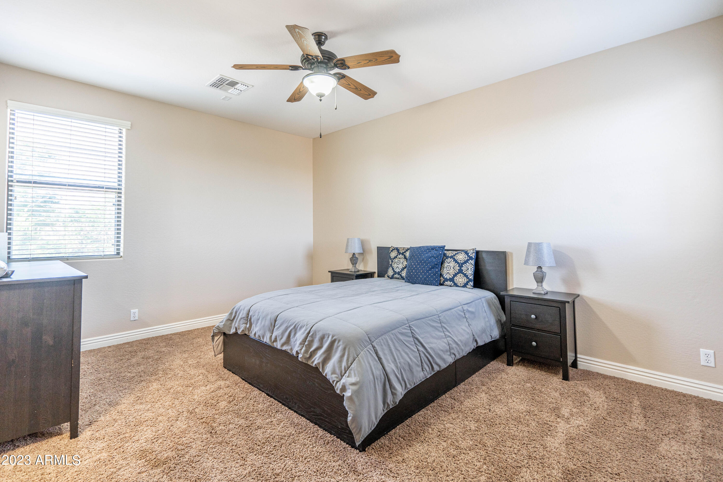 3031 E LOS ALTOS Court