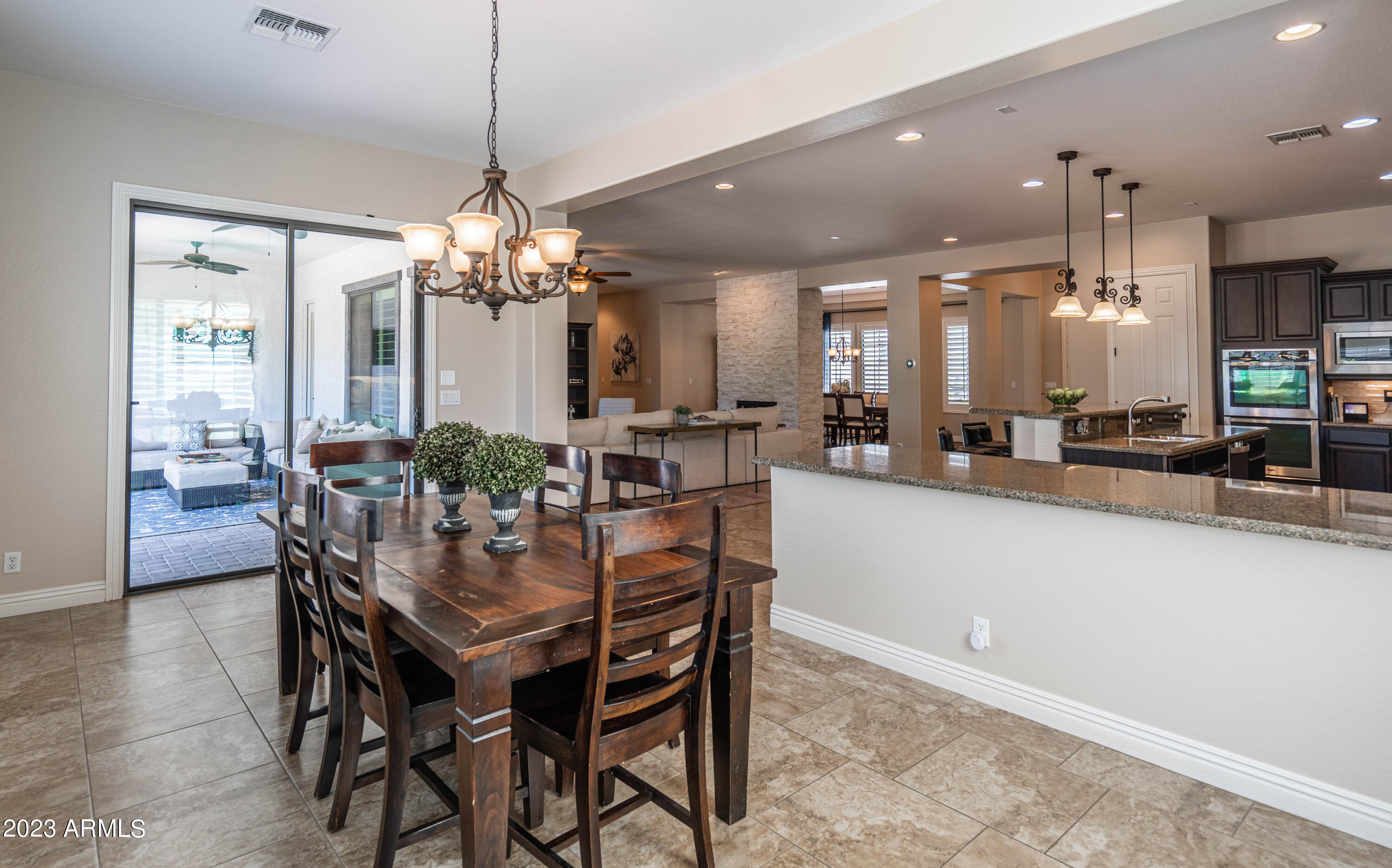 3031 E LOS ALTOS Court