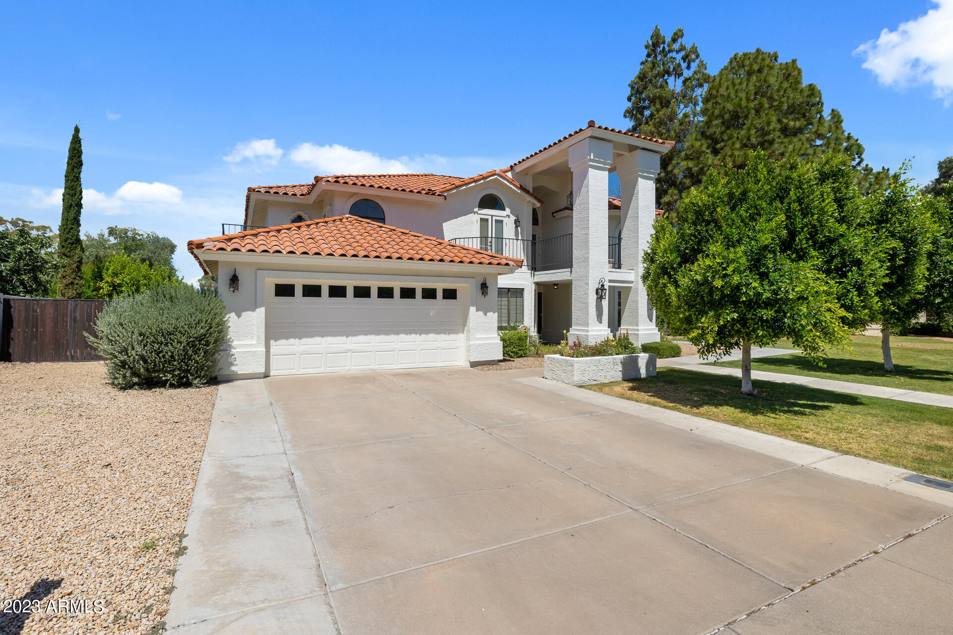 10536 N 96TH Place