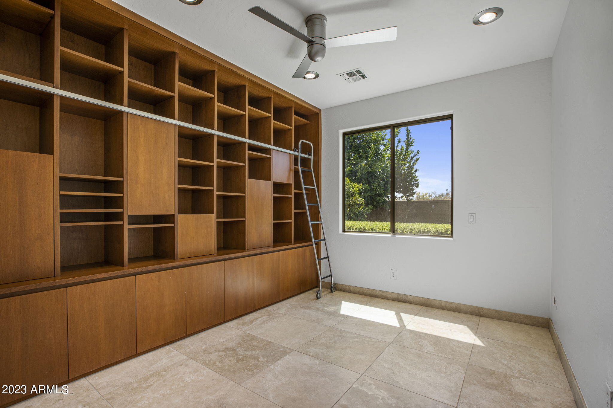16250 N 98TH Place