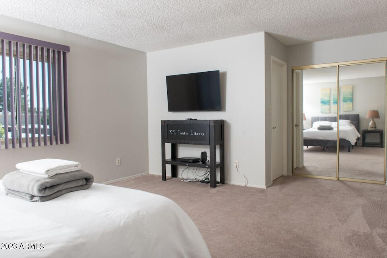 7643 E MONTECITO Avenue