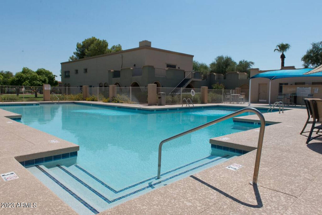 7643 E MONTECITO Avenue