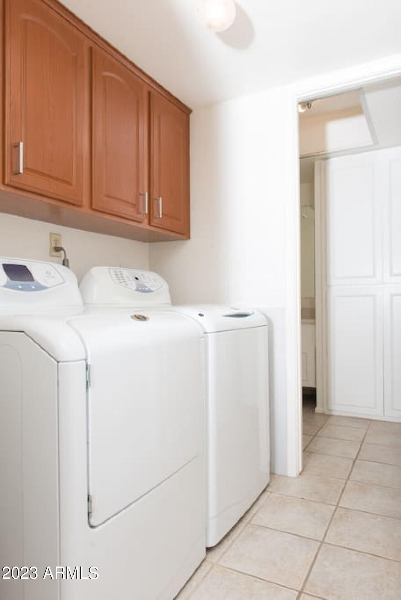 7643 E MONTECITO Avenue