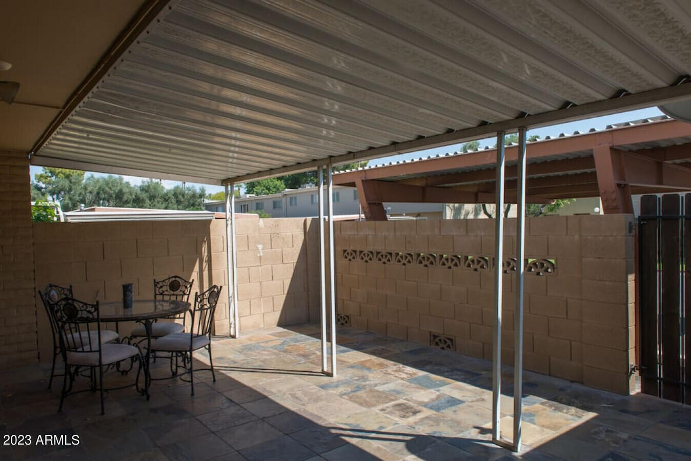 7643 E MONTECITO Avenue