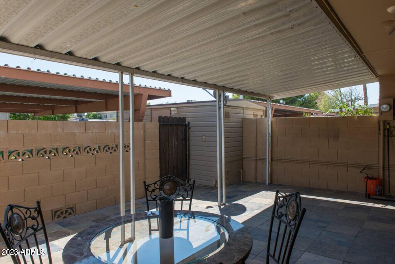 7643 E MONTECITO Avenue