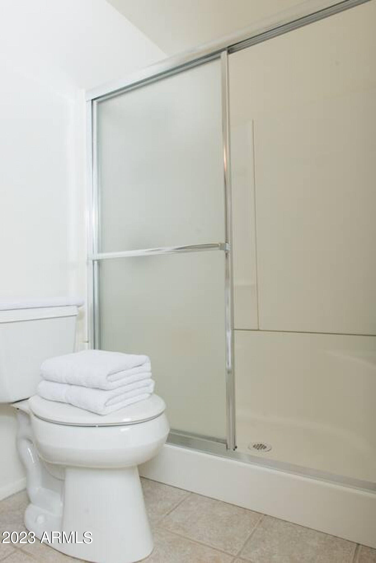 7643 E MONTECITO Avenue