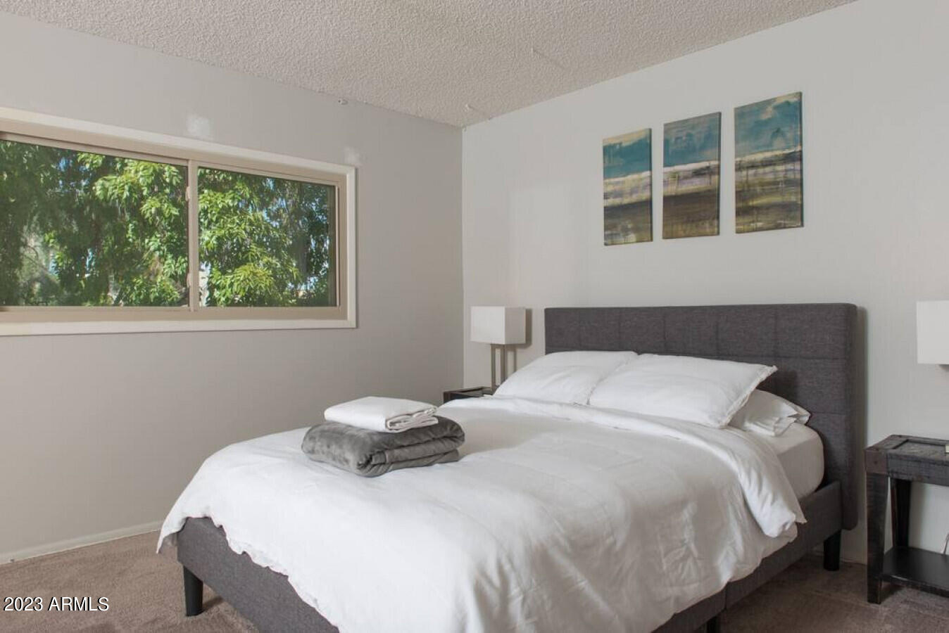 7643 E MONTECITO Avenue