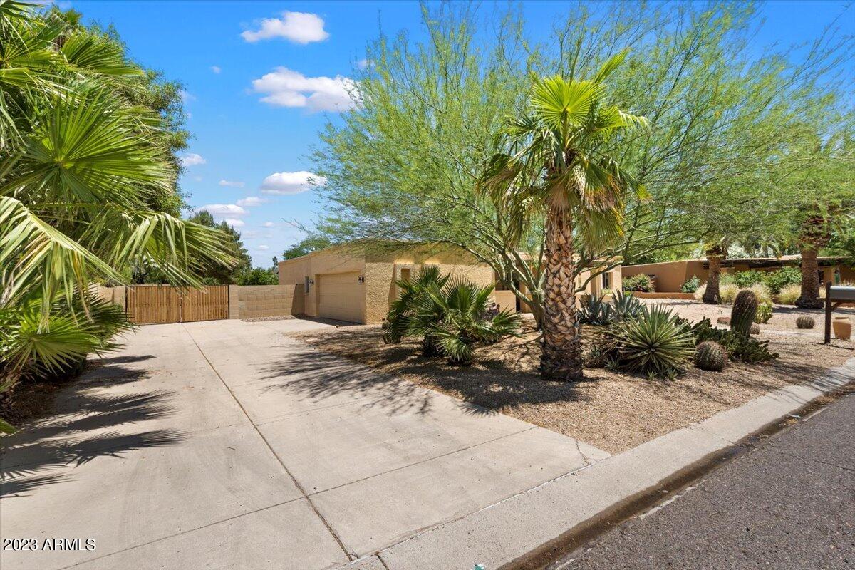 12243 N 58TH Street
