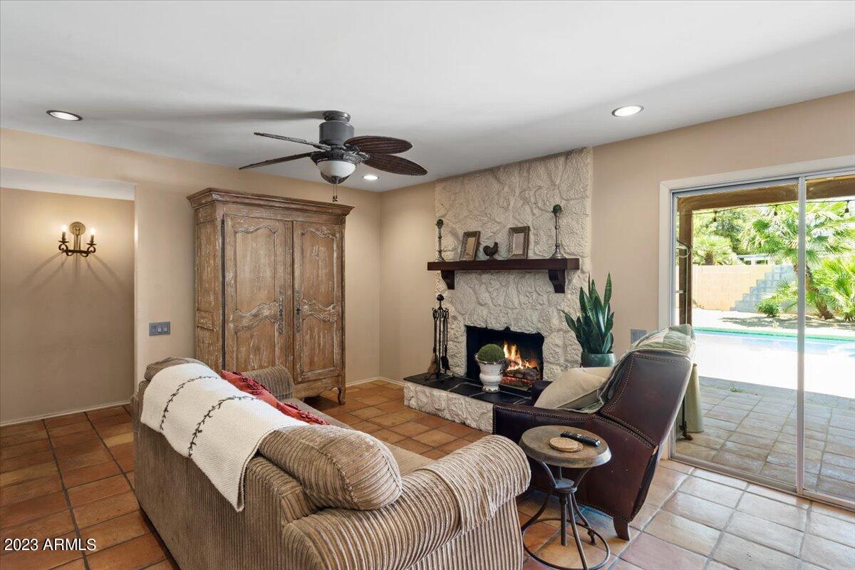 12243 N 58TH Street