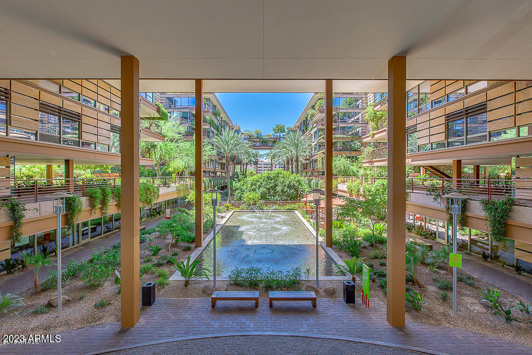 7161 E RANCHO VISTA Drive Unit: 2009