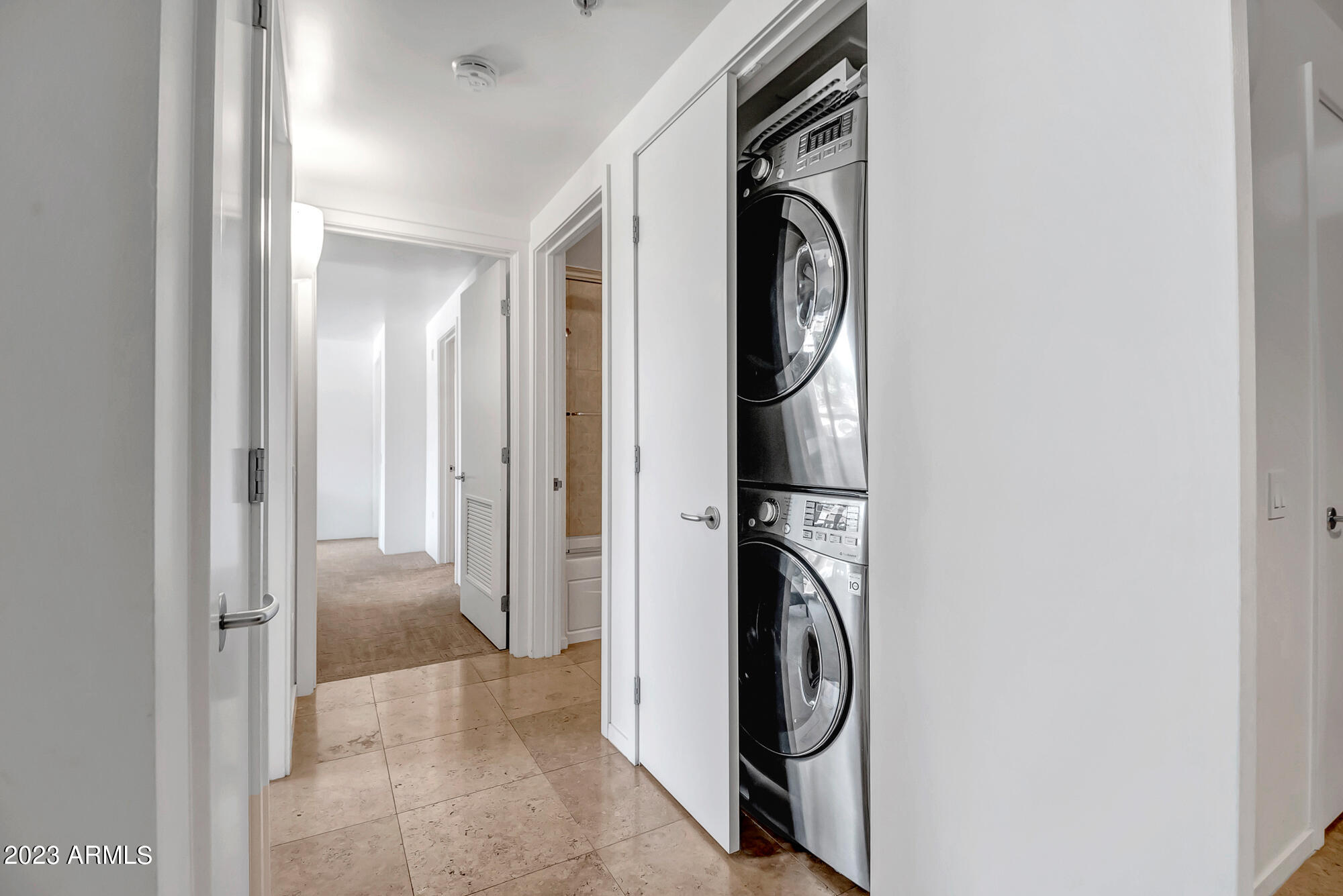 7161 E RANCHO VISTA Drive Unit: 2009
