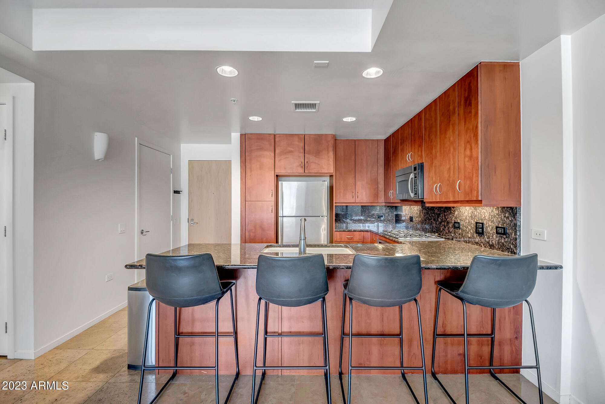 7161 E RANCHO VISTA Drive Unit: 2009