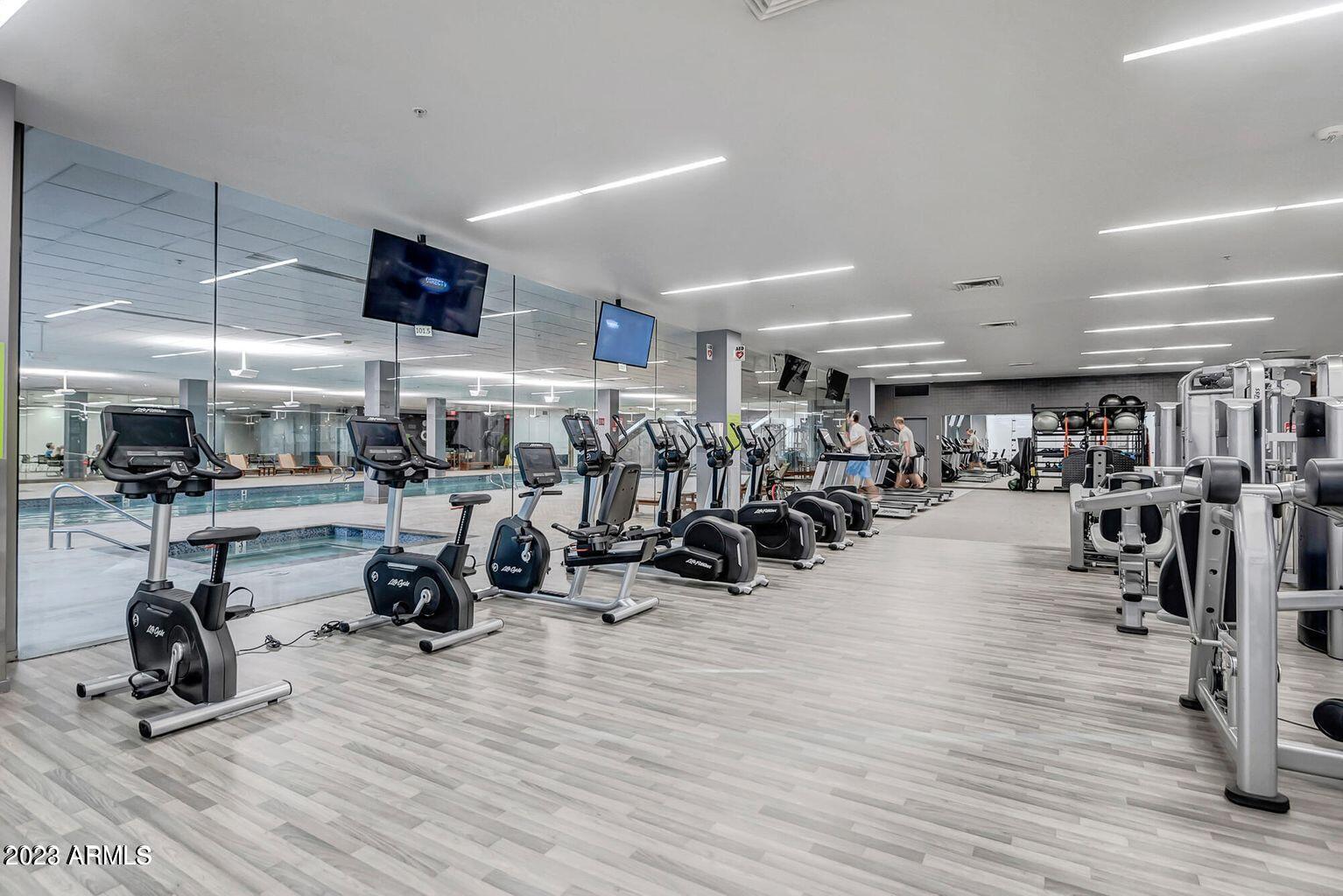 7161 E RANCHO VISTA Drive Unit: 2009