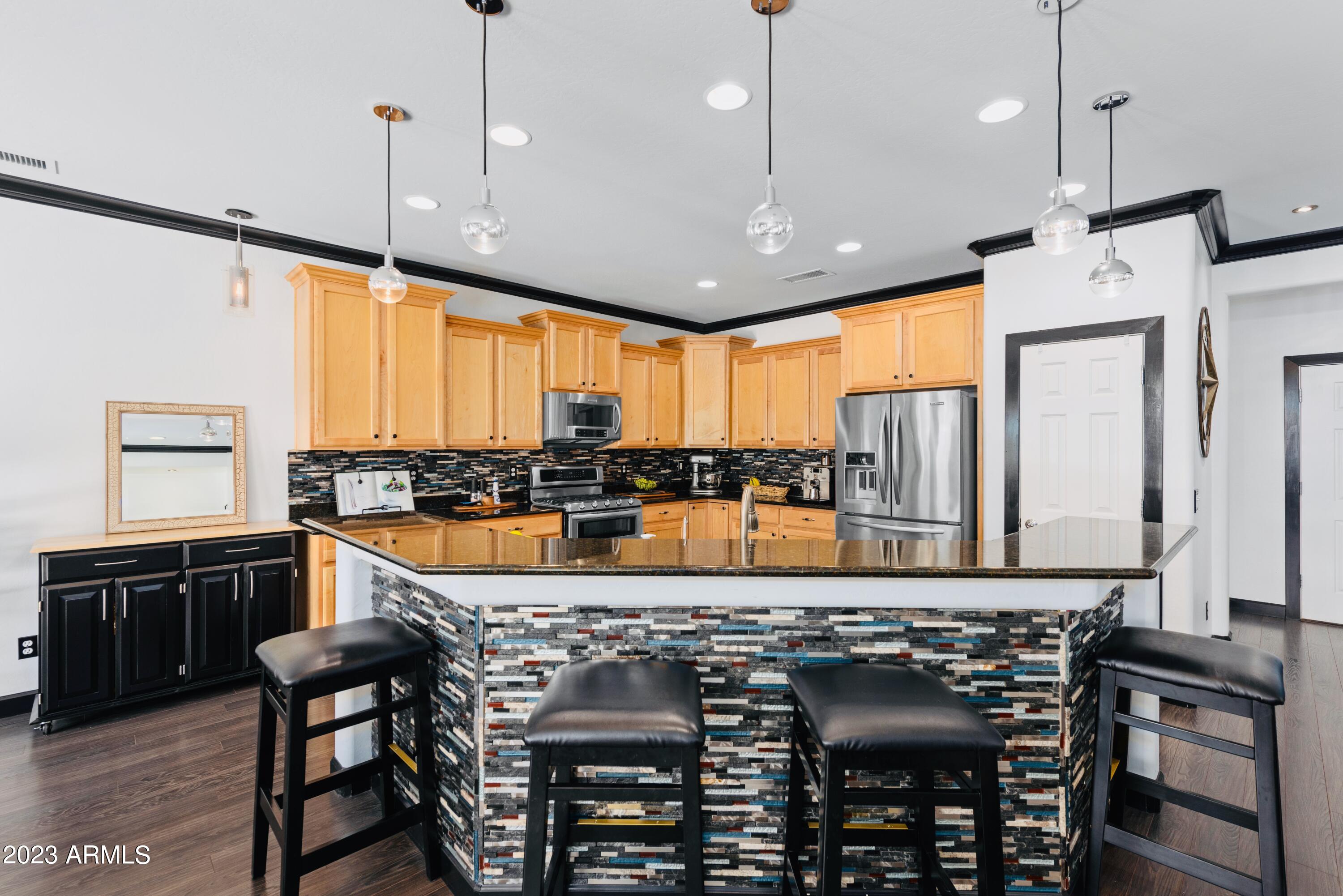 26497 W BURNETT Road