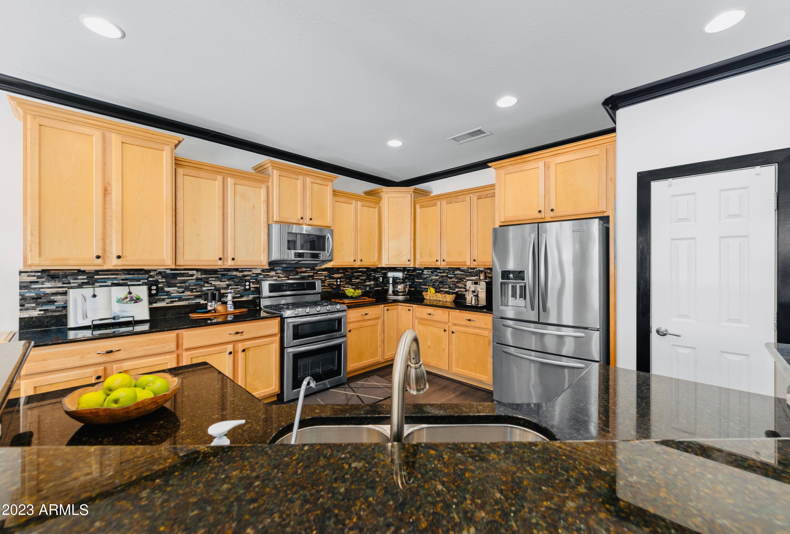 26497 W BURNETT Road