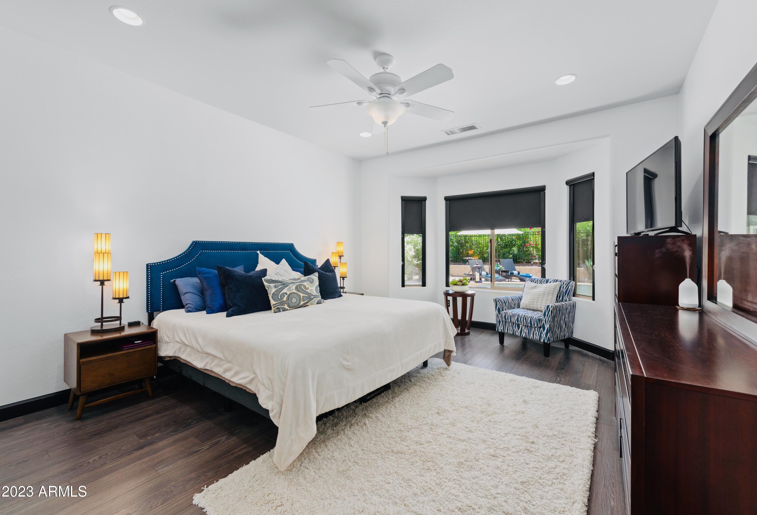 26497 W BURNETT Road