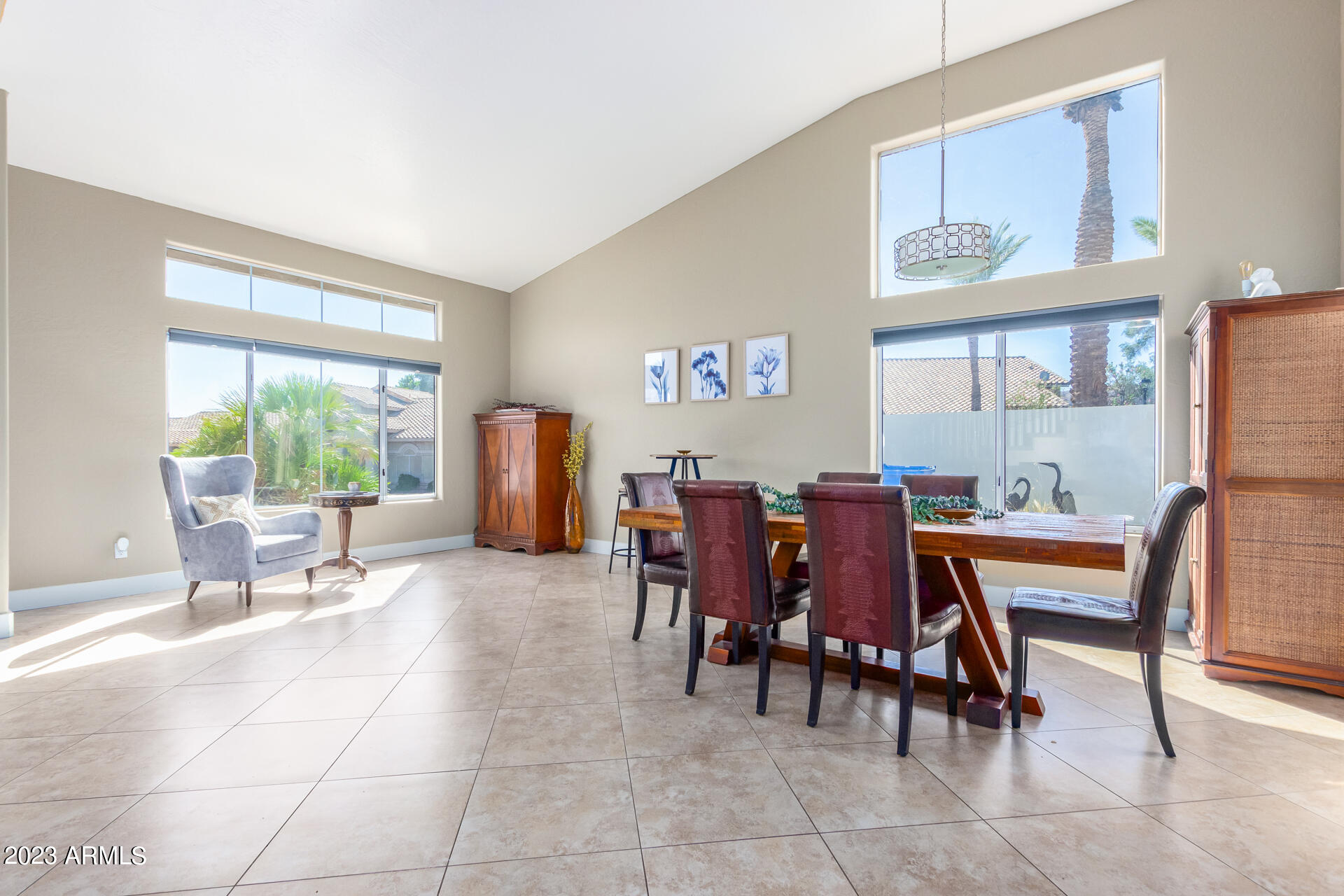 1304 E WILDWOOD Drive