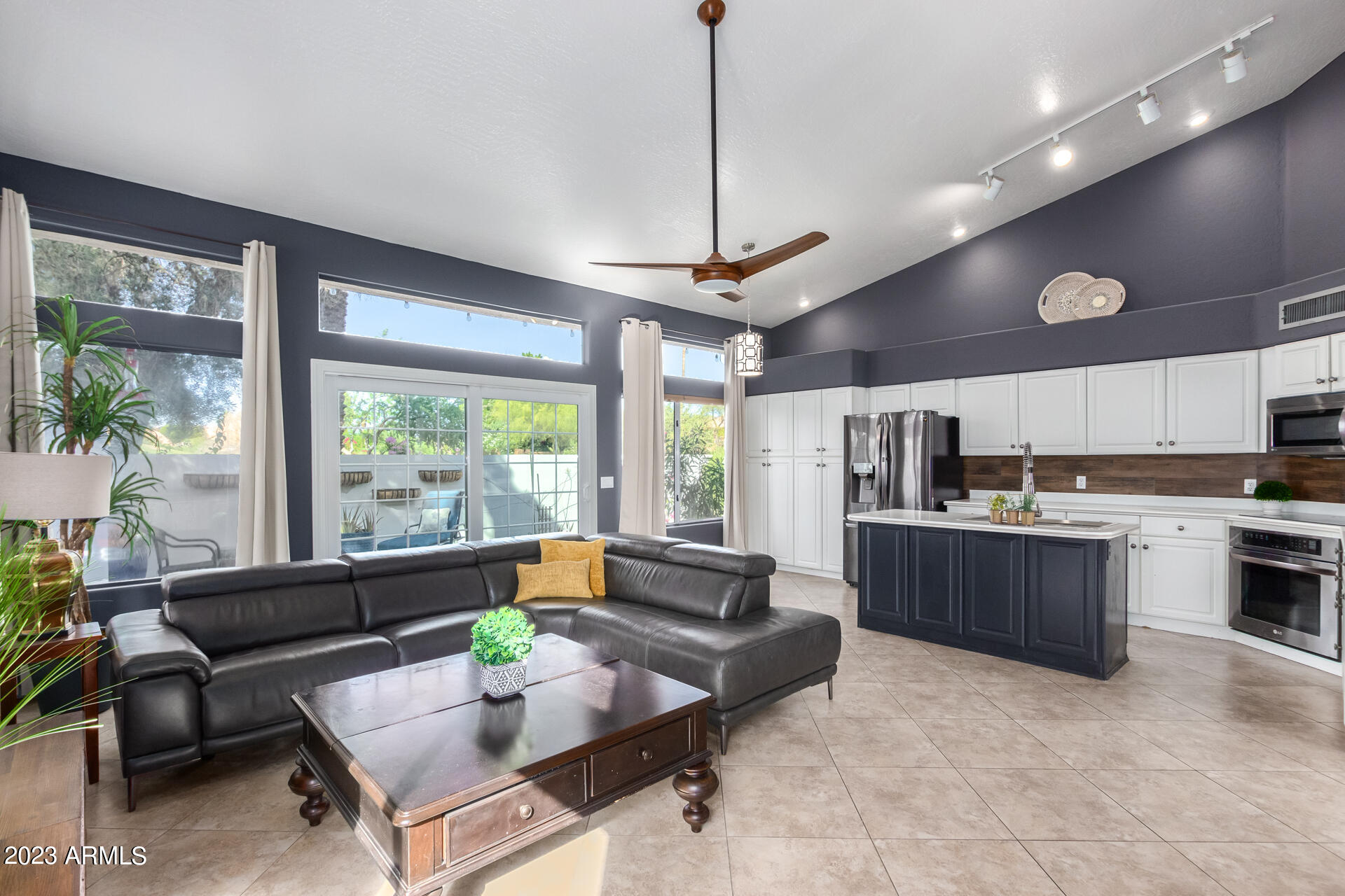 1304 E WILDWOOD Drive