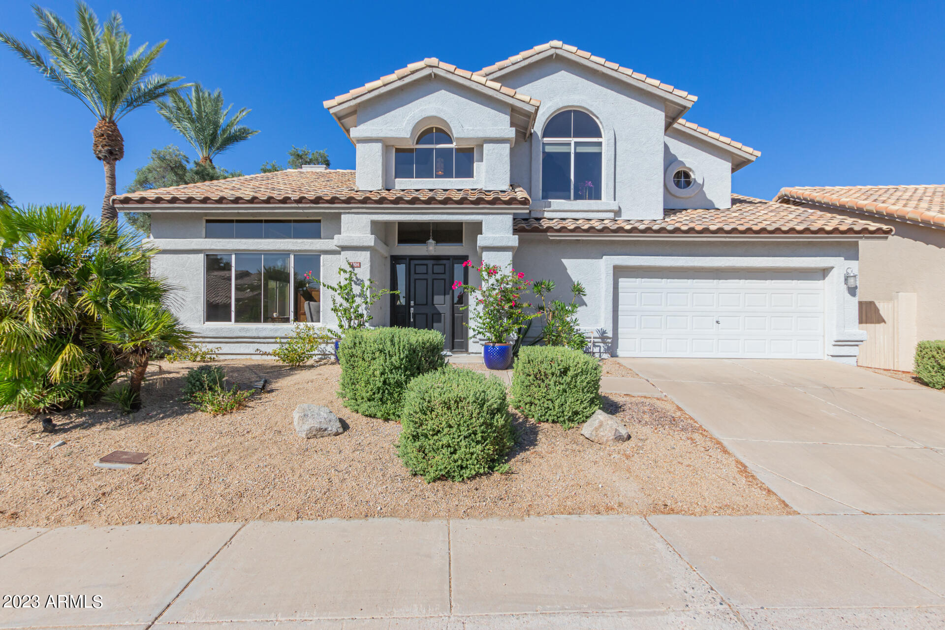 1304 E WILDWOOD Drive