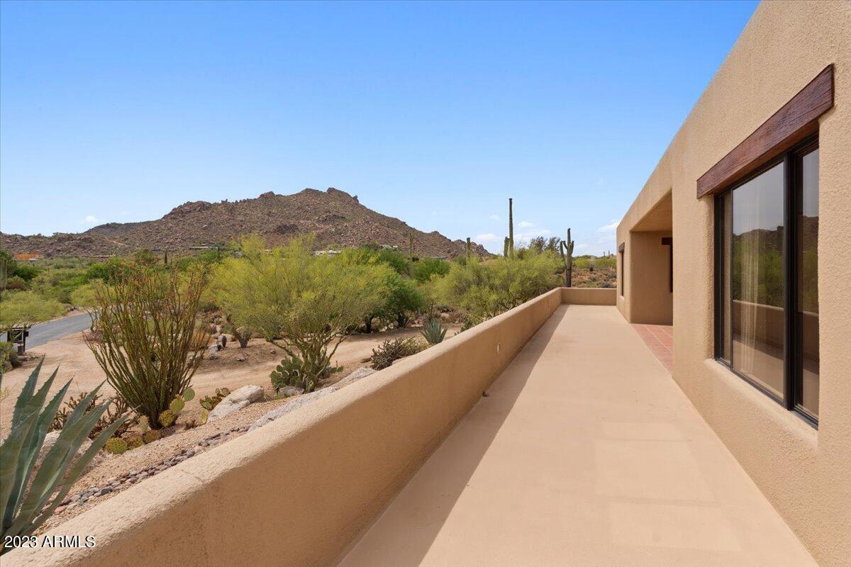 2158 E Quails Nest Drive