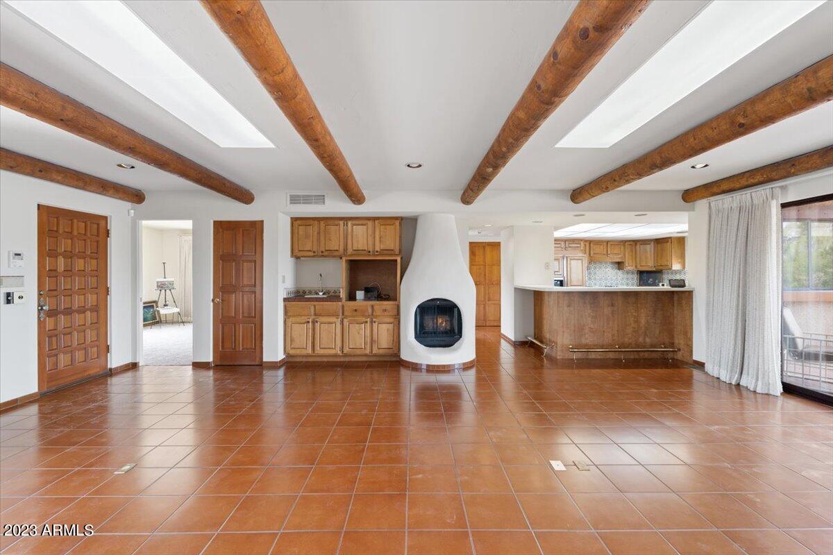 2158 E Quails Nest Drive