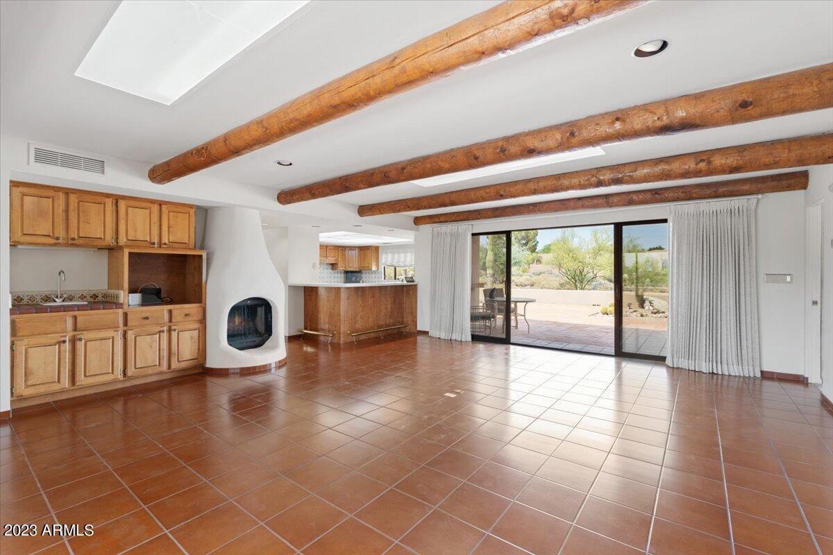 2158 E Quails Nest Drive