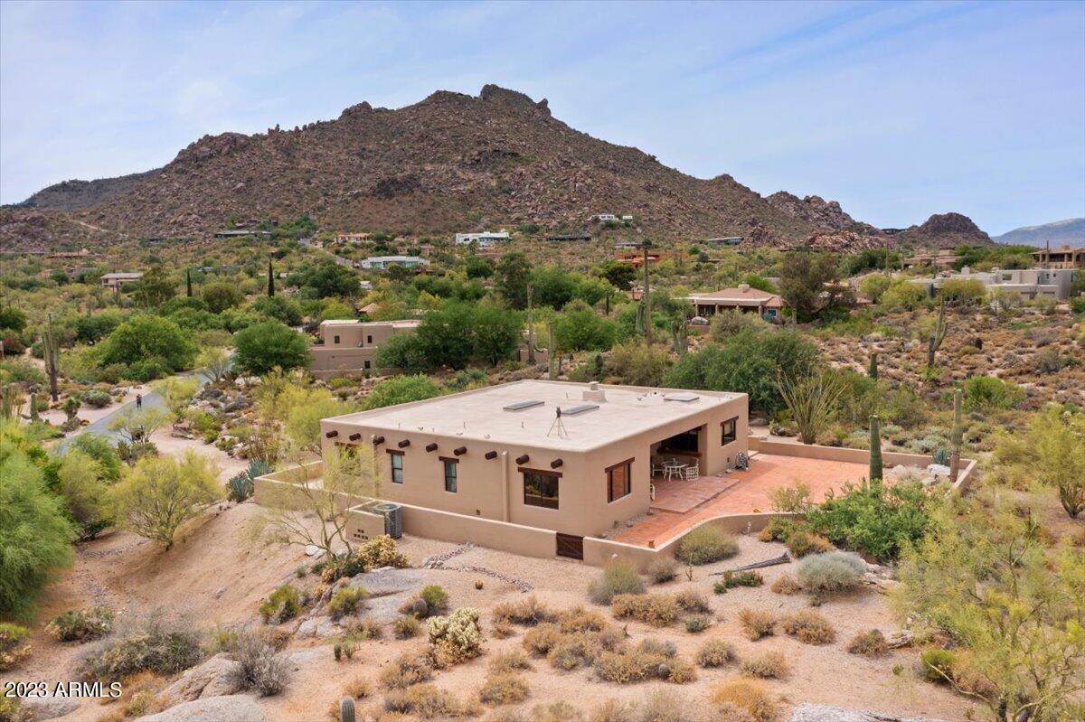 2158 E Quails Nest Drive