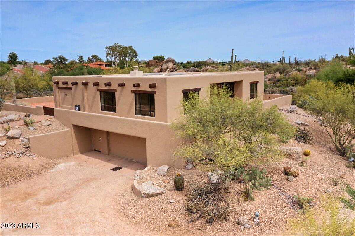 2158 E Quails Nest Drive